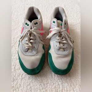 Nike Air Max, Men’s Size US 9.5